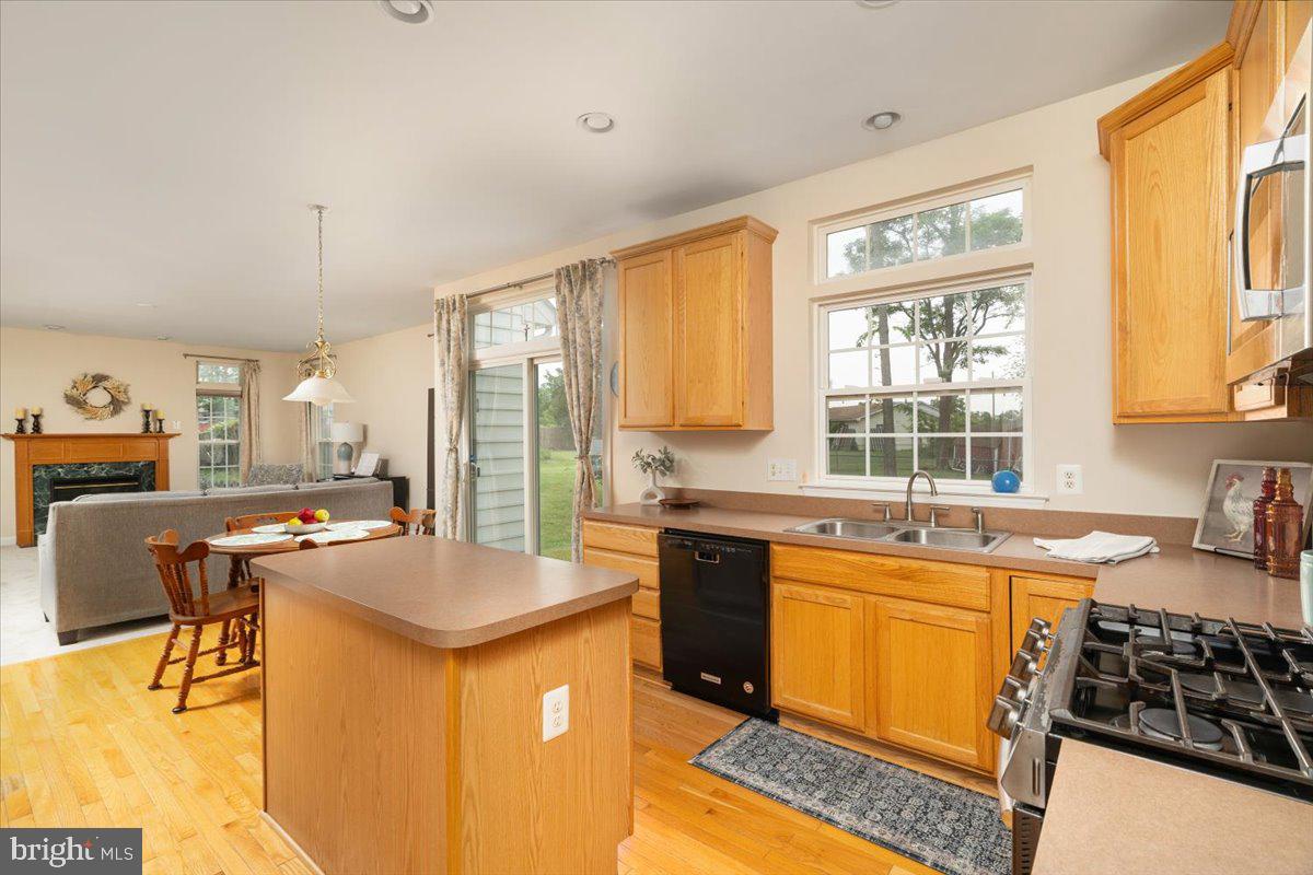 415 Richwood Hall Rd Property Photo 7