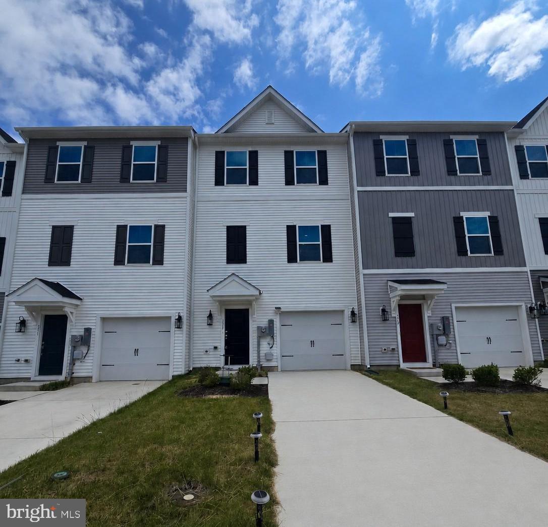 175 TRUTH WAY Property Photo 1