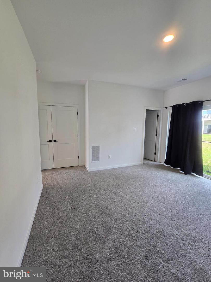 175 Truth Way Property Photo 5