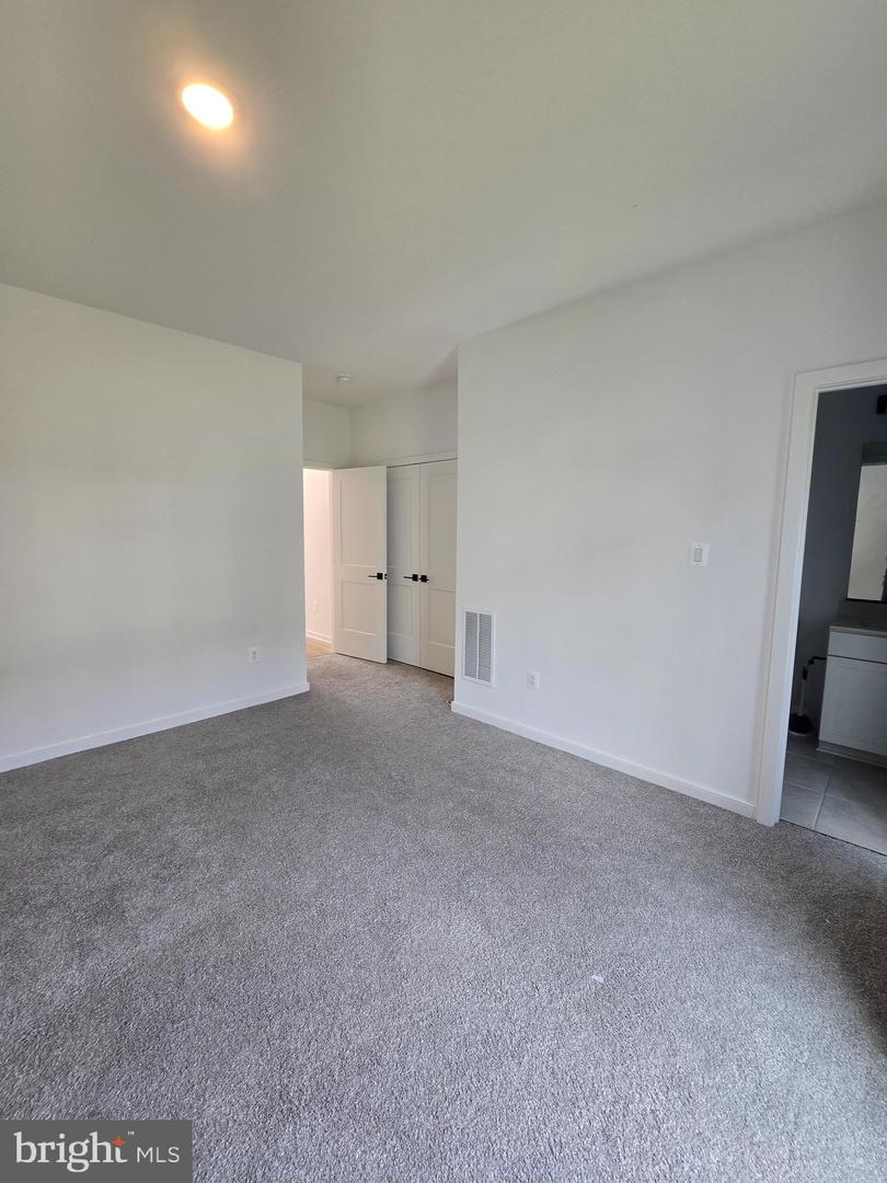 175 Truth Way Property Photo 6
