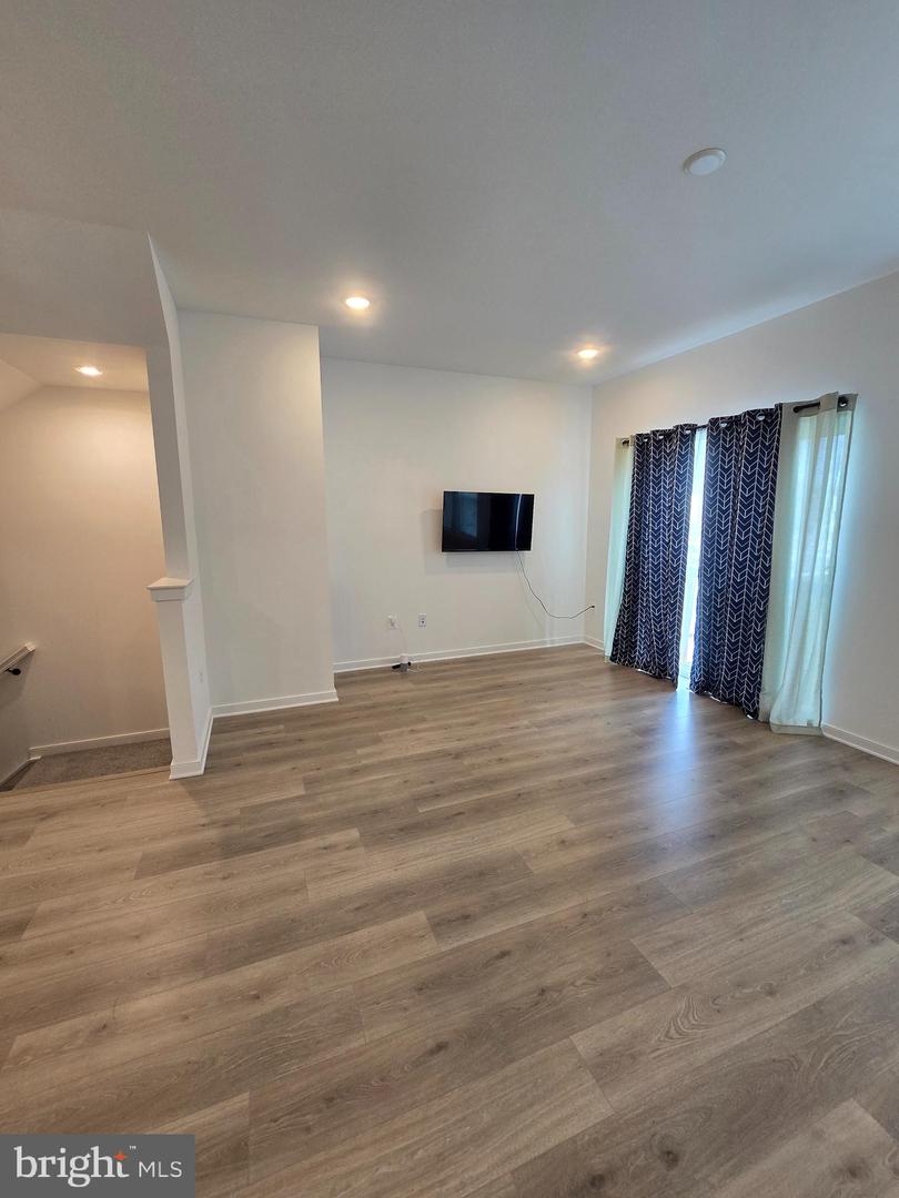 175 Truth Way Property Photo 10