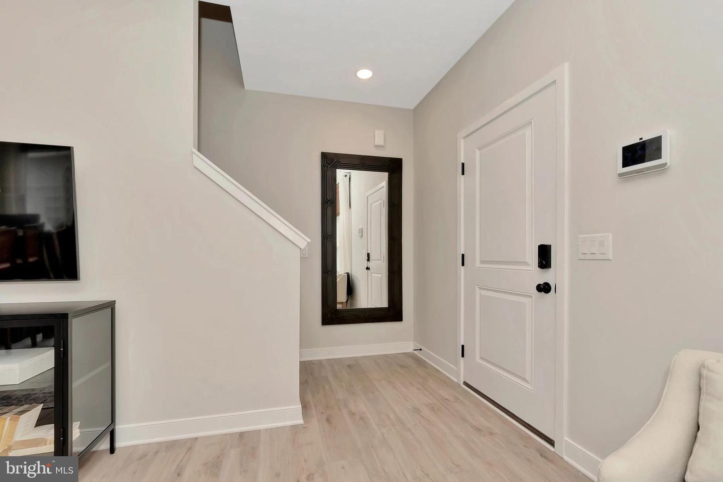 Tbb Valor Lane Property Photo 4