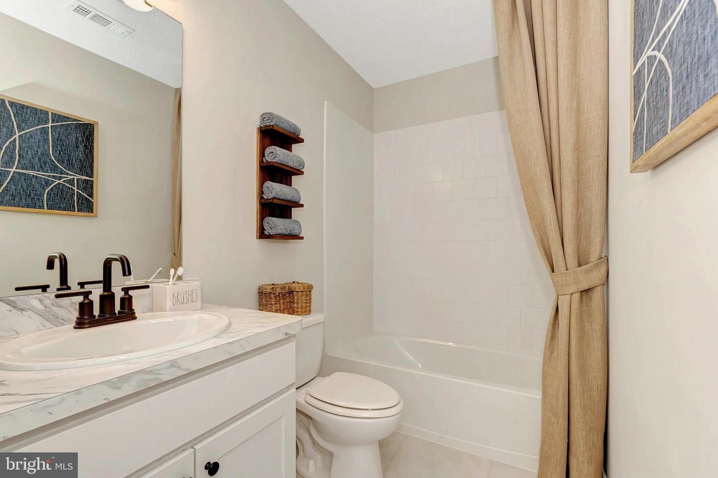 Tbb Valor Lane Property Photo 28