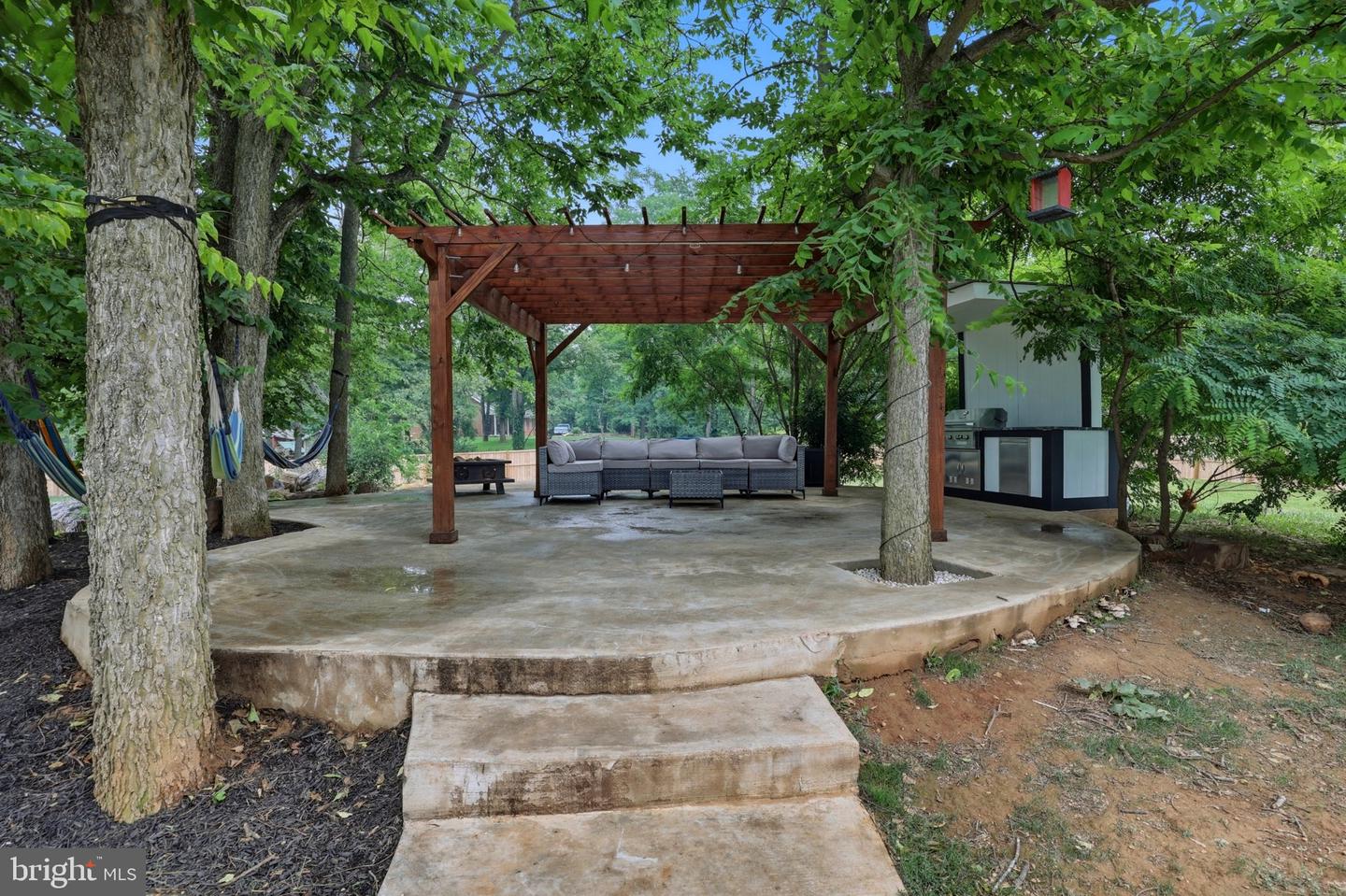 87 Fieldstone Dr Property Photo 41