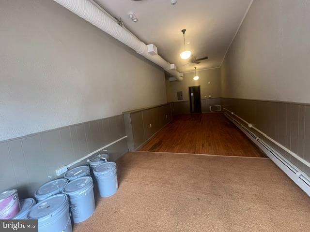 108 W Burke St Property Photo 5