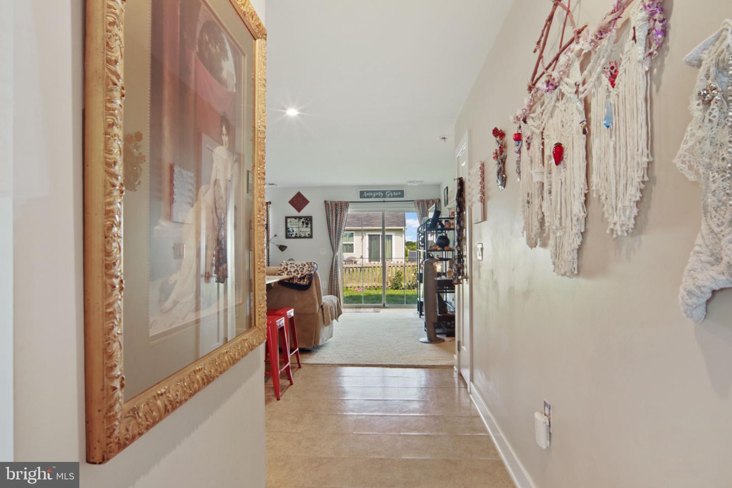 510 Oxford Way Property Photo 28