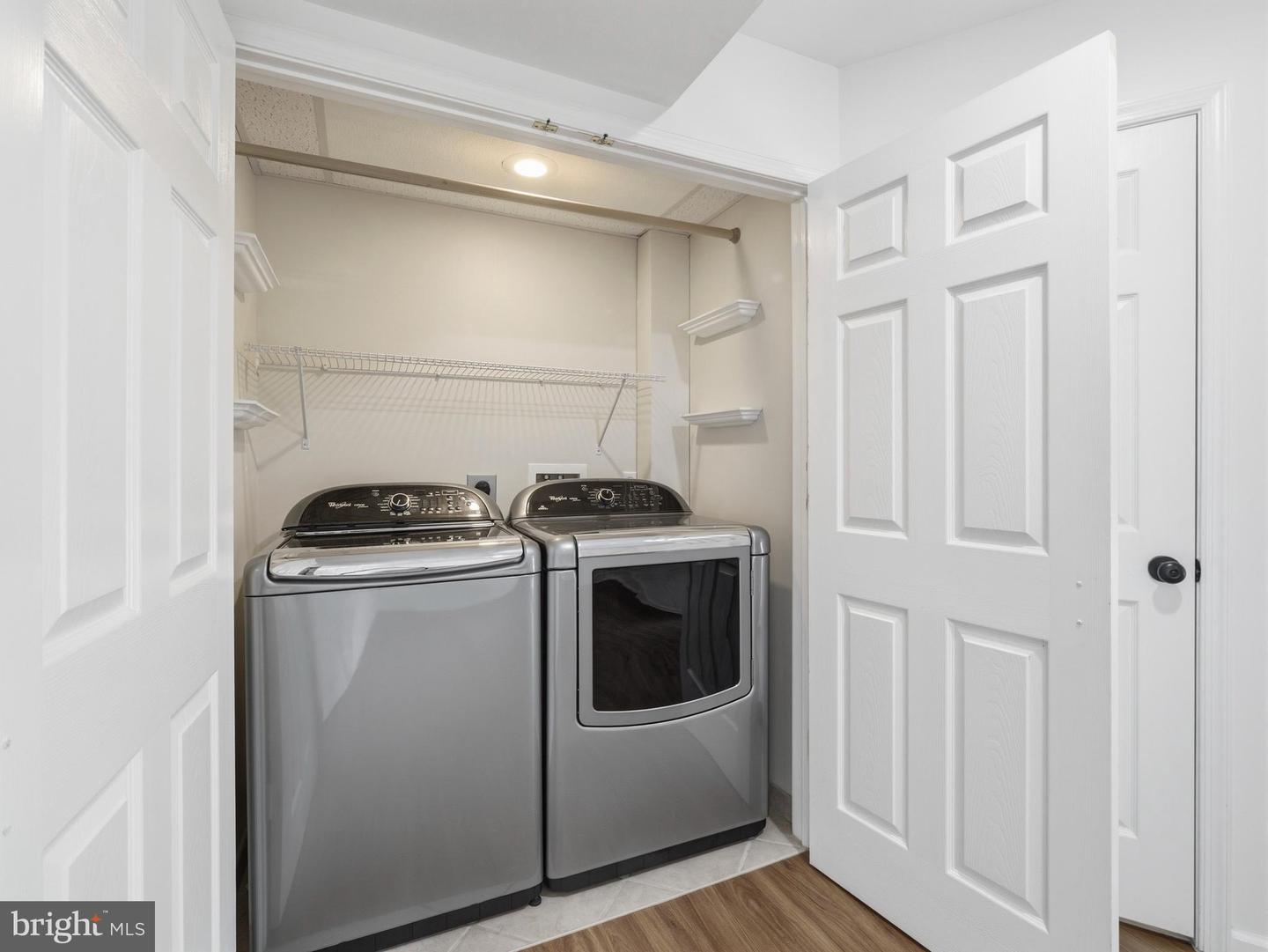 106 Sir Washington St Property Photo 26