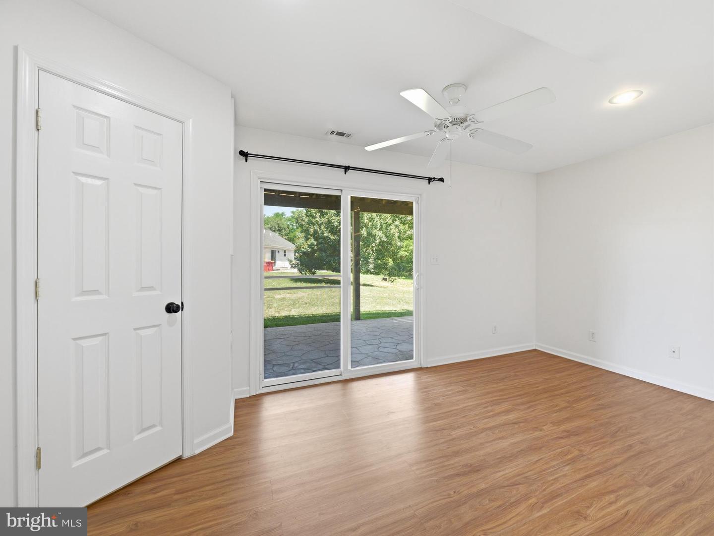 106 Sir Washington St Property Photo 27