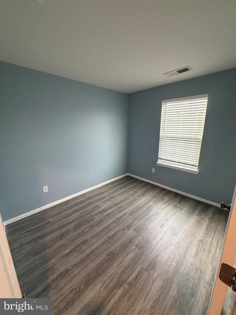 174 Ontario Dr Property Photo 18