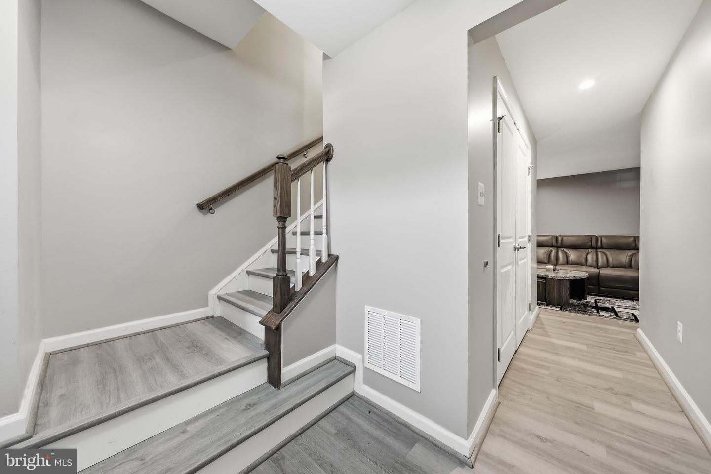 174 Ontario Dr Property Photo 22