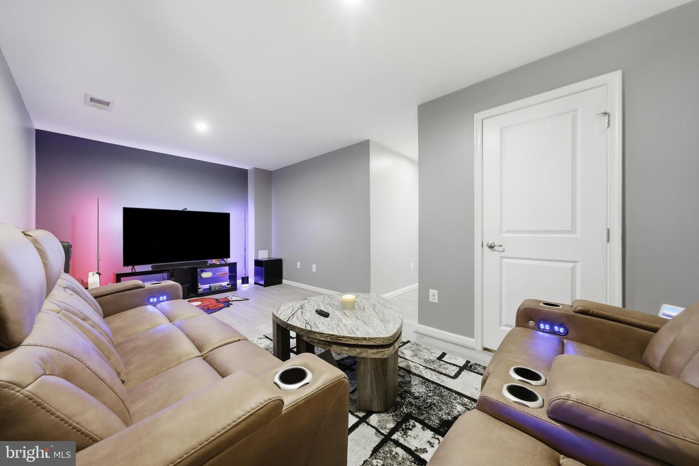 174 Ontario Dr Property Photo 26