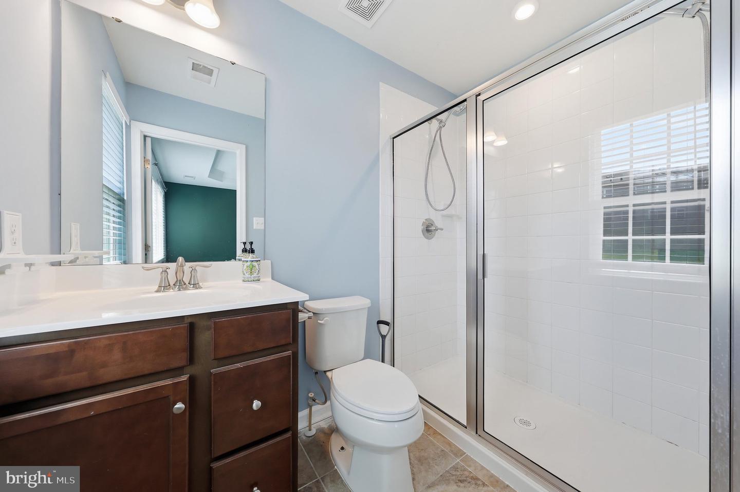 174 Ontario Dr Property Photo 46