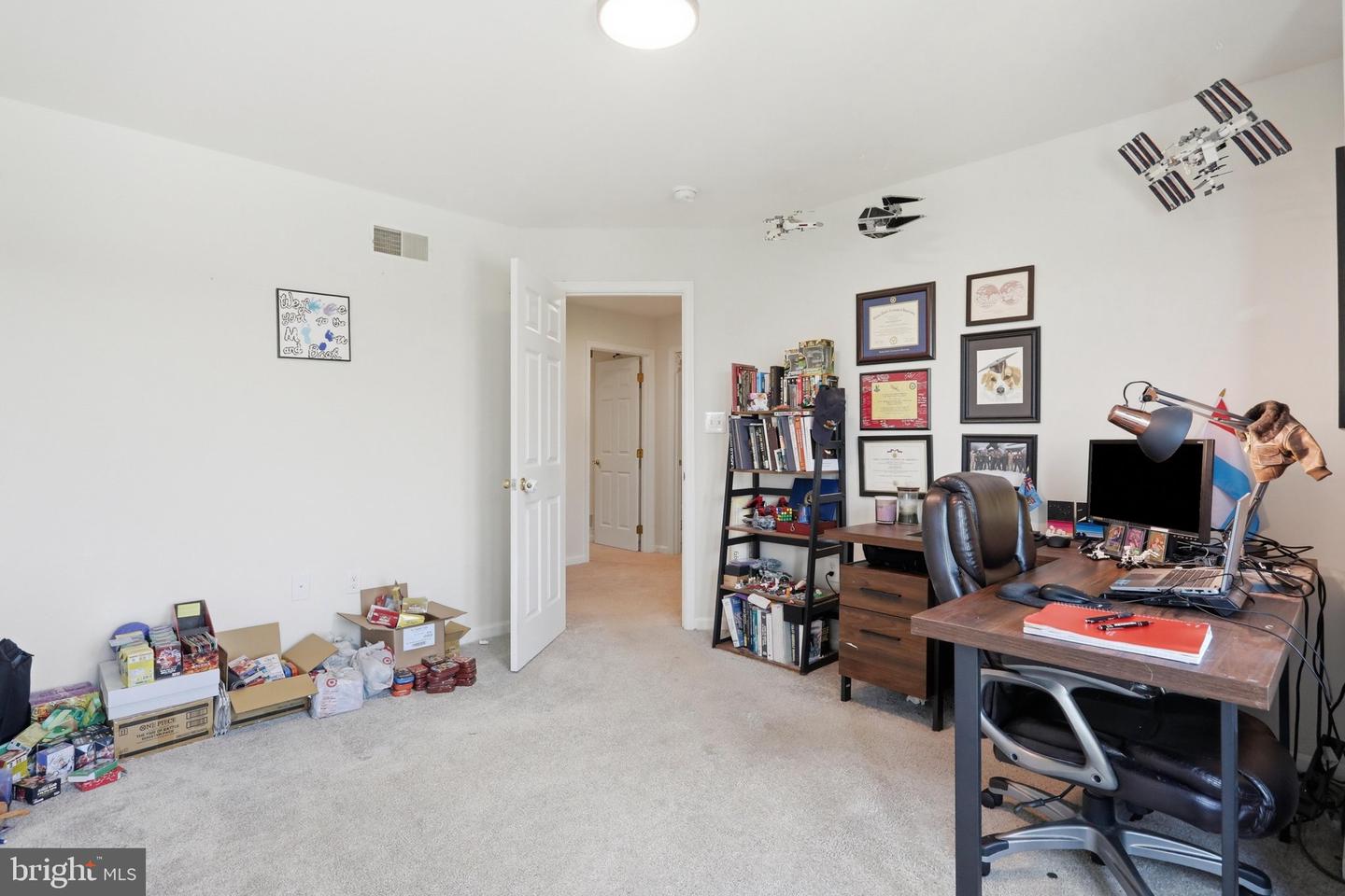 48 Lansing Ct Property Photo 30