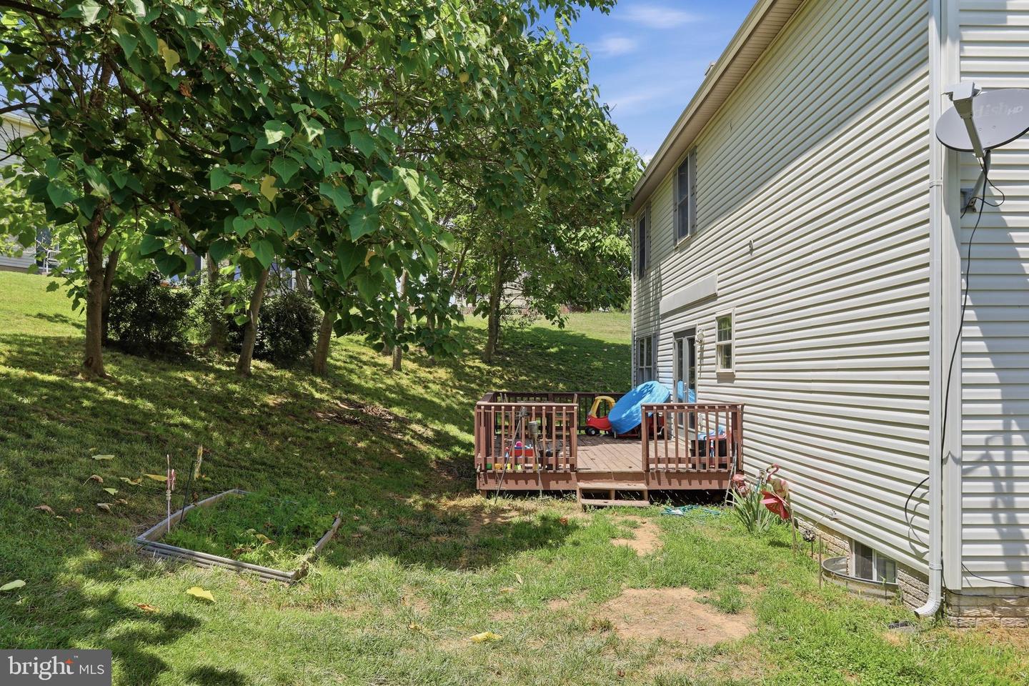 48 Lansing Ct Property Photo 39