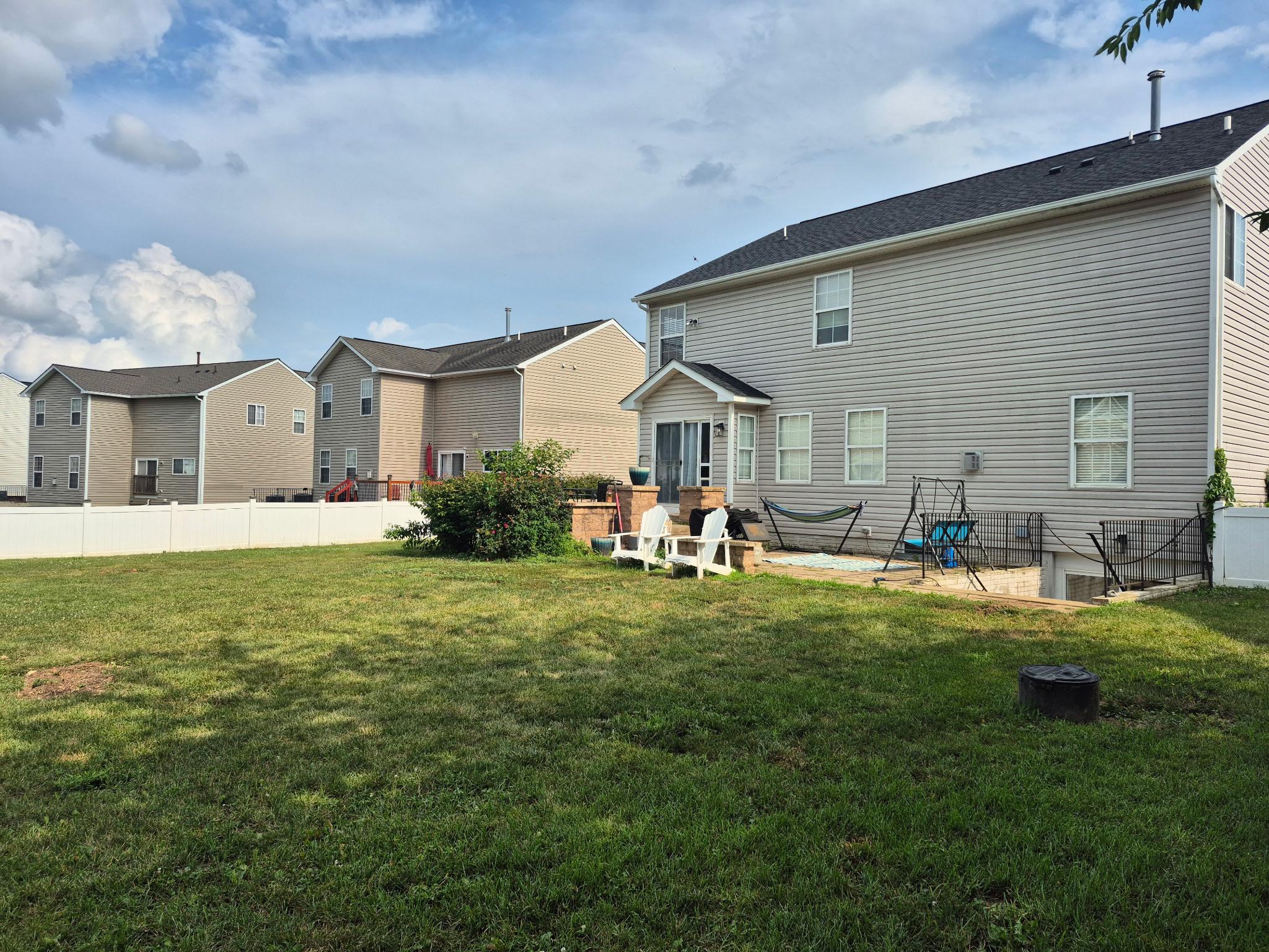 105 Seurat Ln Property Photo 33