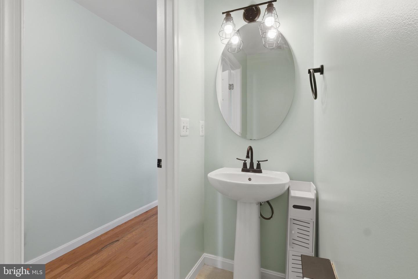 105 Seurat Ln Property Photo 53