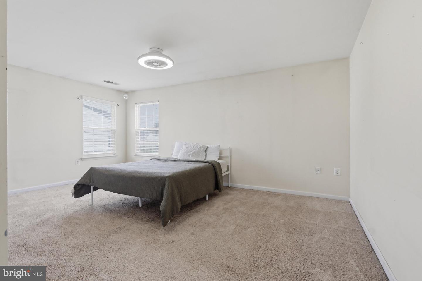 105 Seurat Ln Property Photo 62