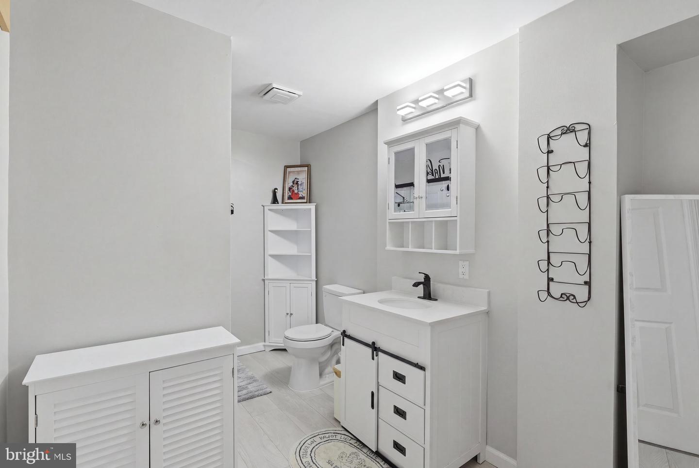 105 Seurat Ln Property Photo 65