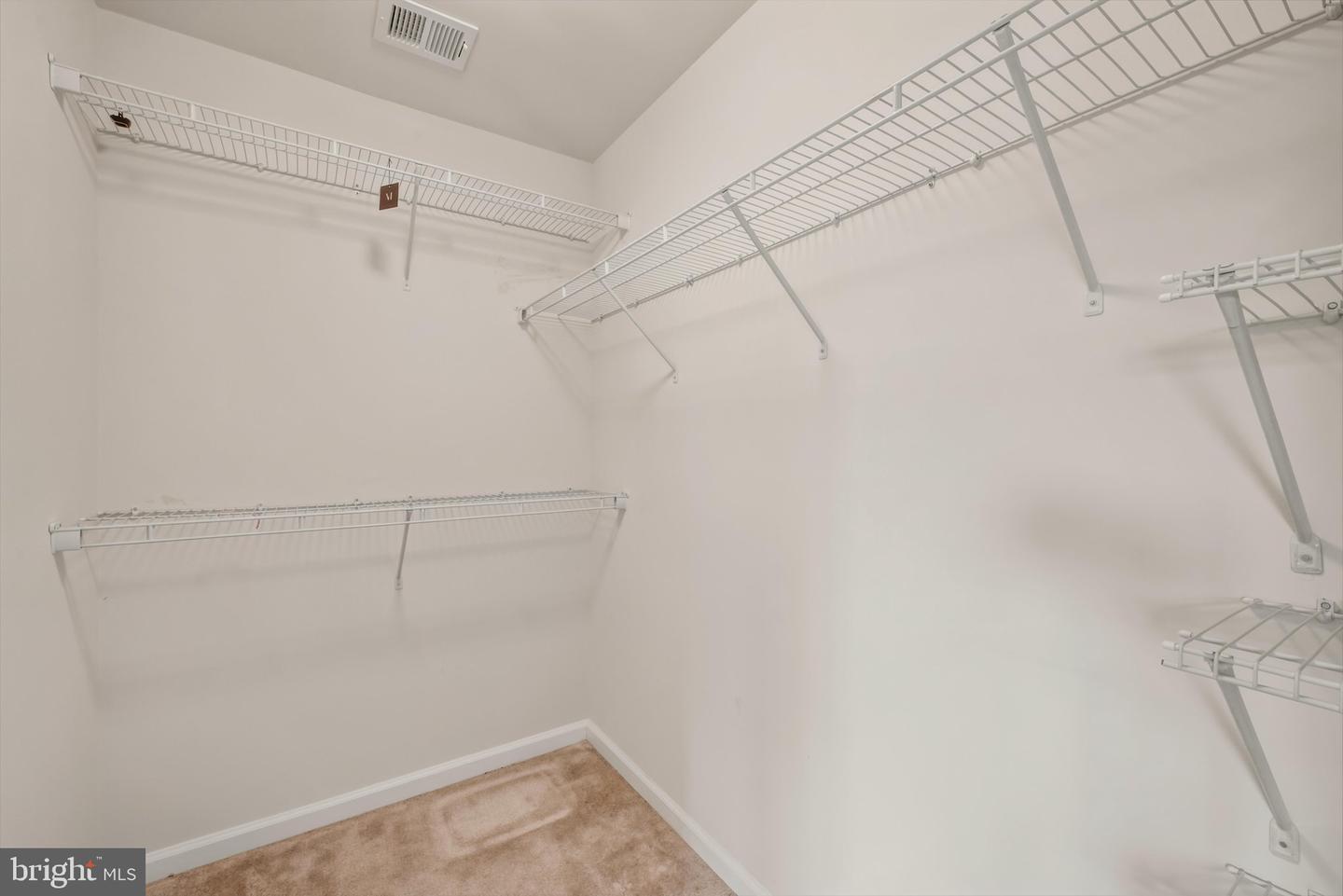 19 Ontario Dr Property Photo 18