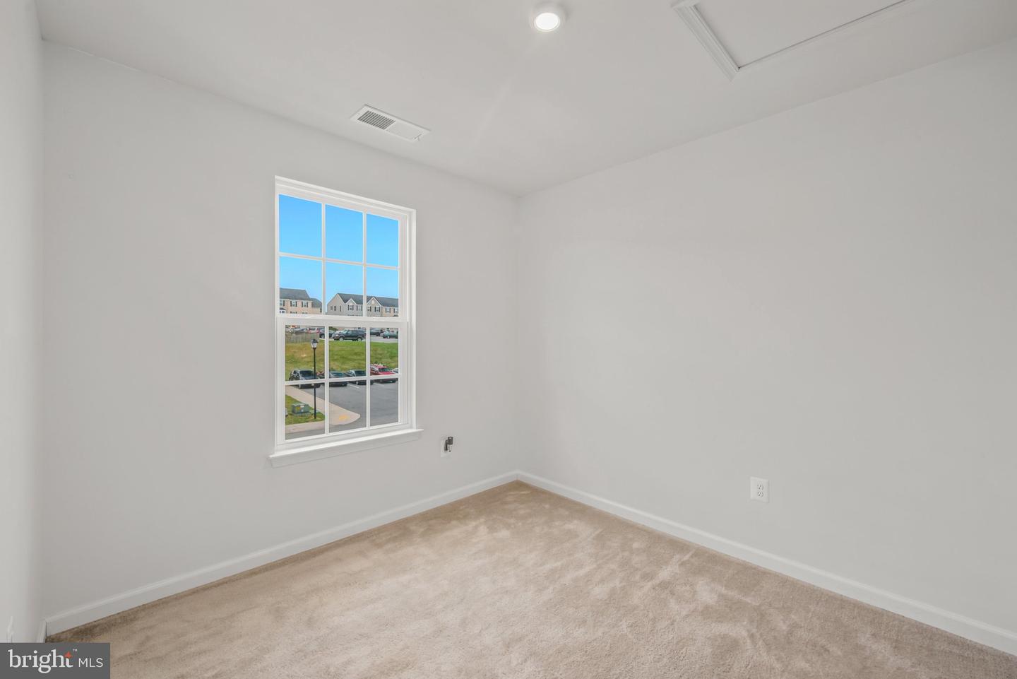 19 Ontario Dr Property Photo 23