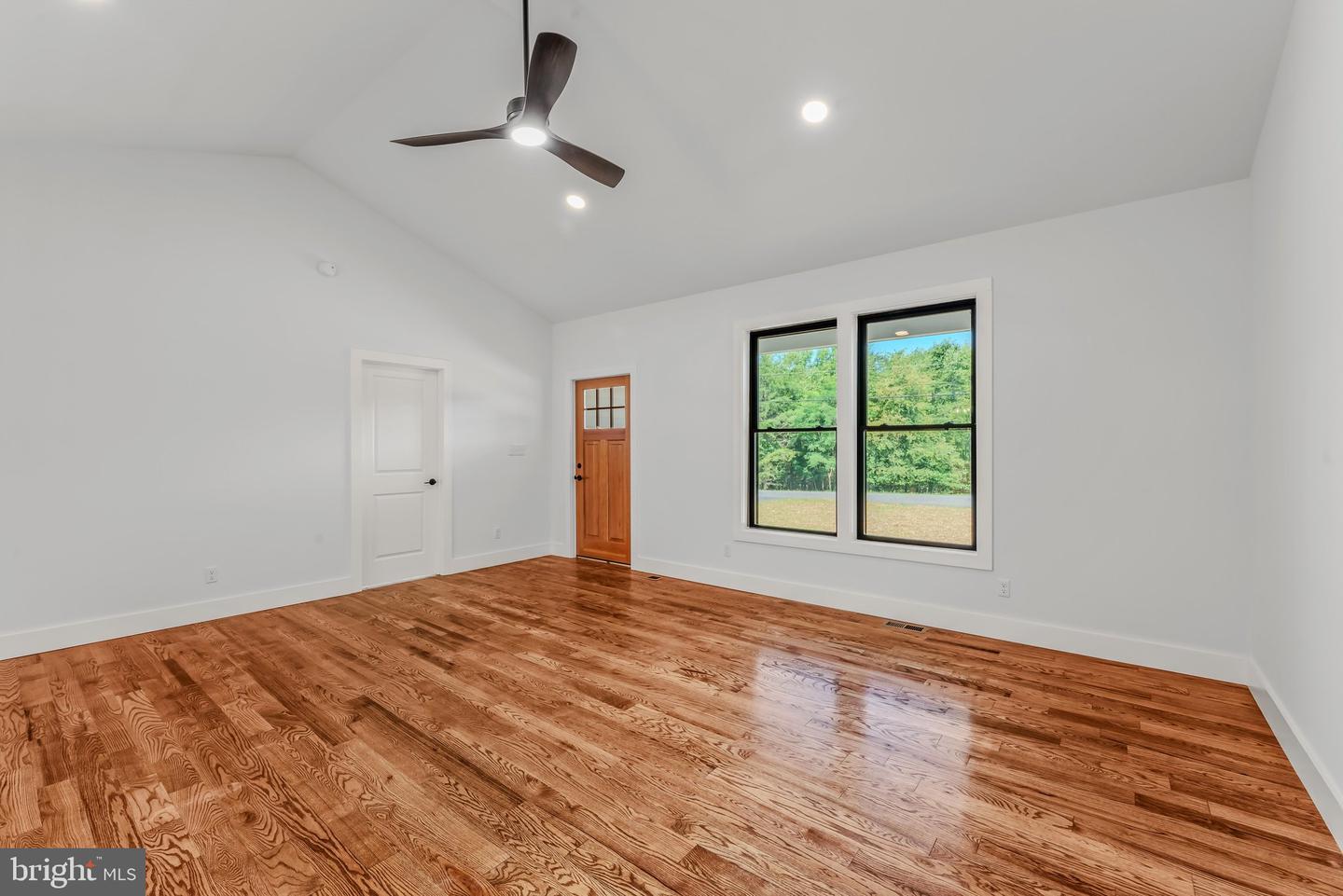 123 Jenkins Rd Property Photo 10