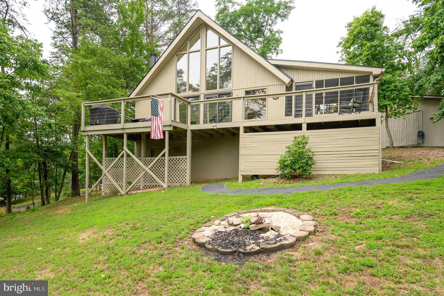 496 Winter Camp Property Photo 10