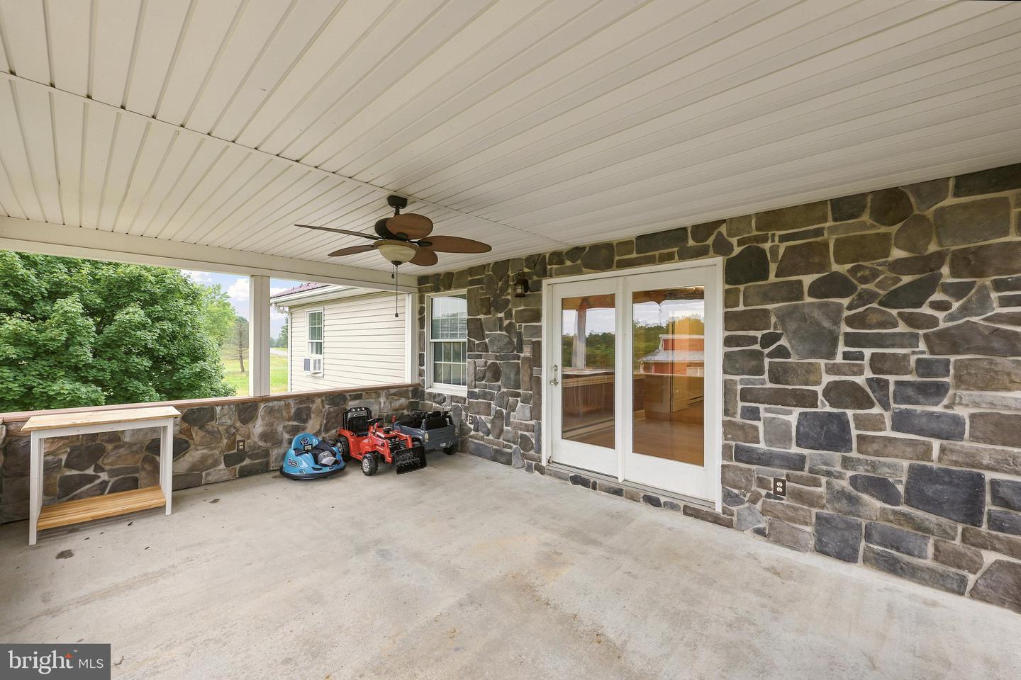270 Falcon Dr Property Photo 42