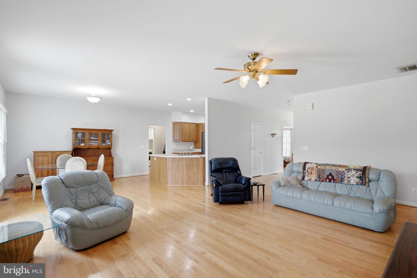 473 Nathaniel Dr Property Photo 11
