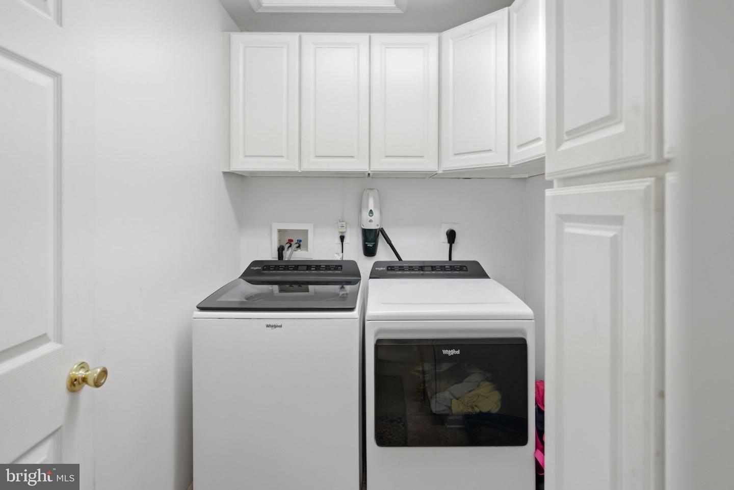 473 Nathaniel Dr Property Photo 40