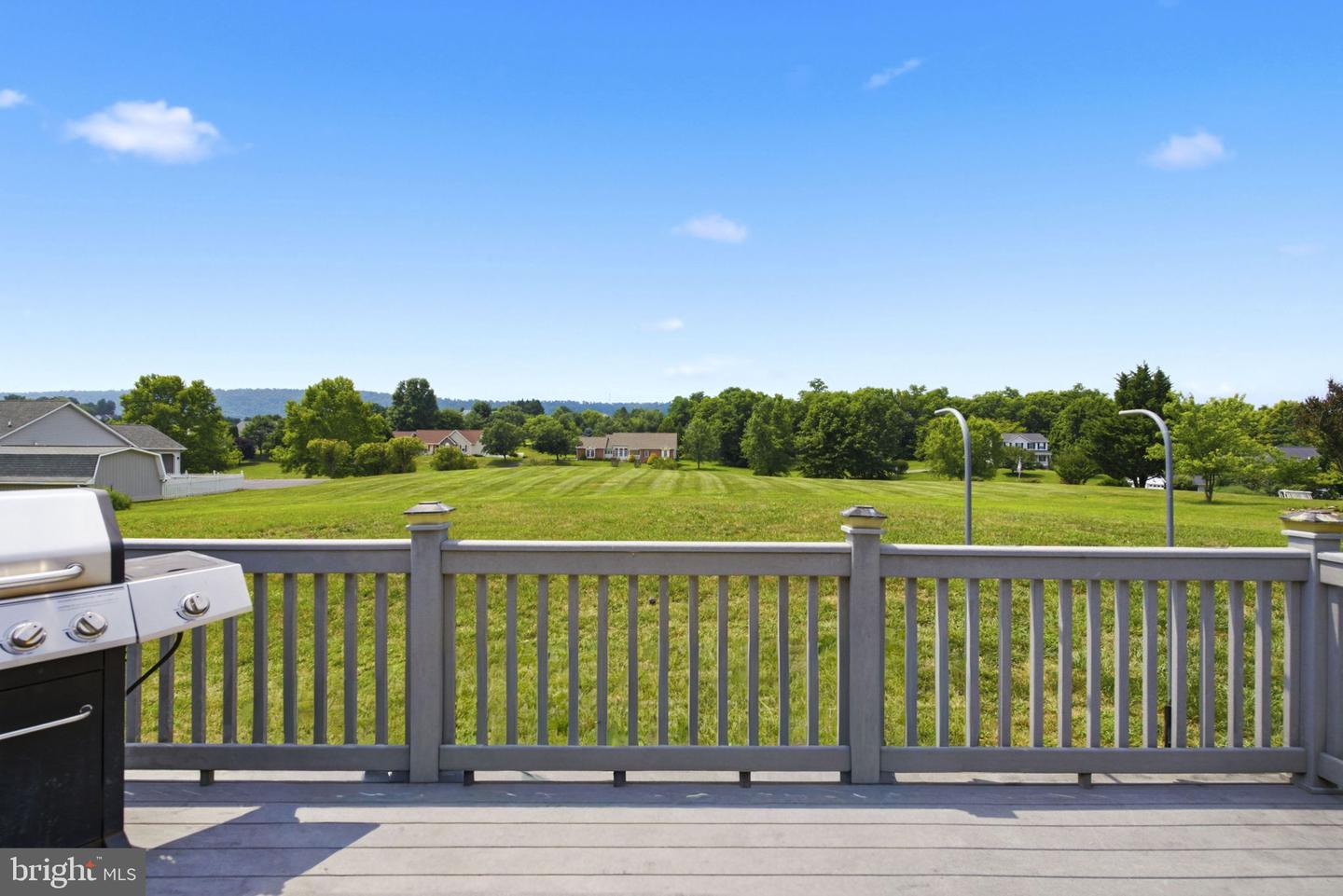 473 Nathaniel Dr Property Photo 47