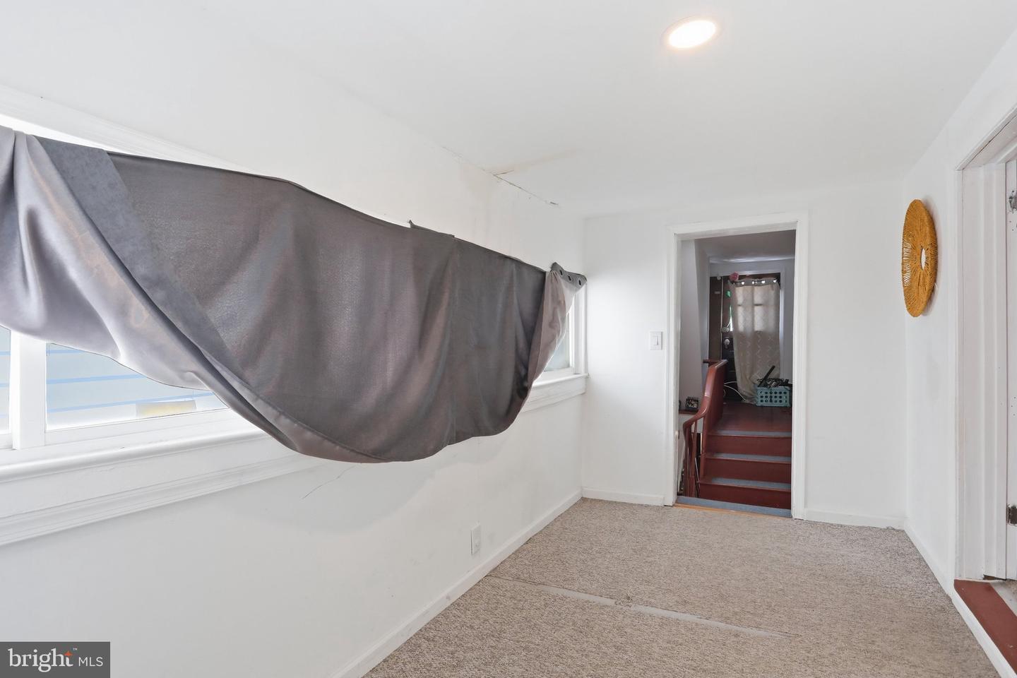 416 W John St Property Photo 27