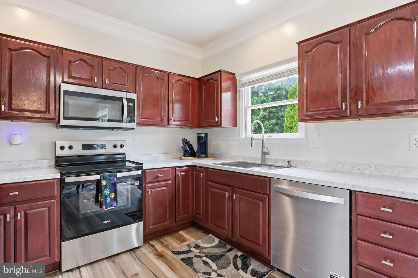 242 Street Of Dreams Property Photo 15