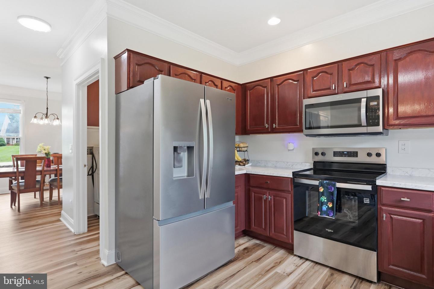 242 Street Of Dreams Property Photo 16