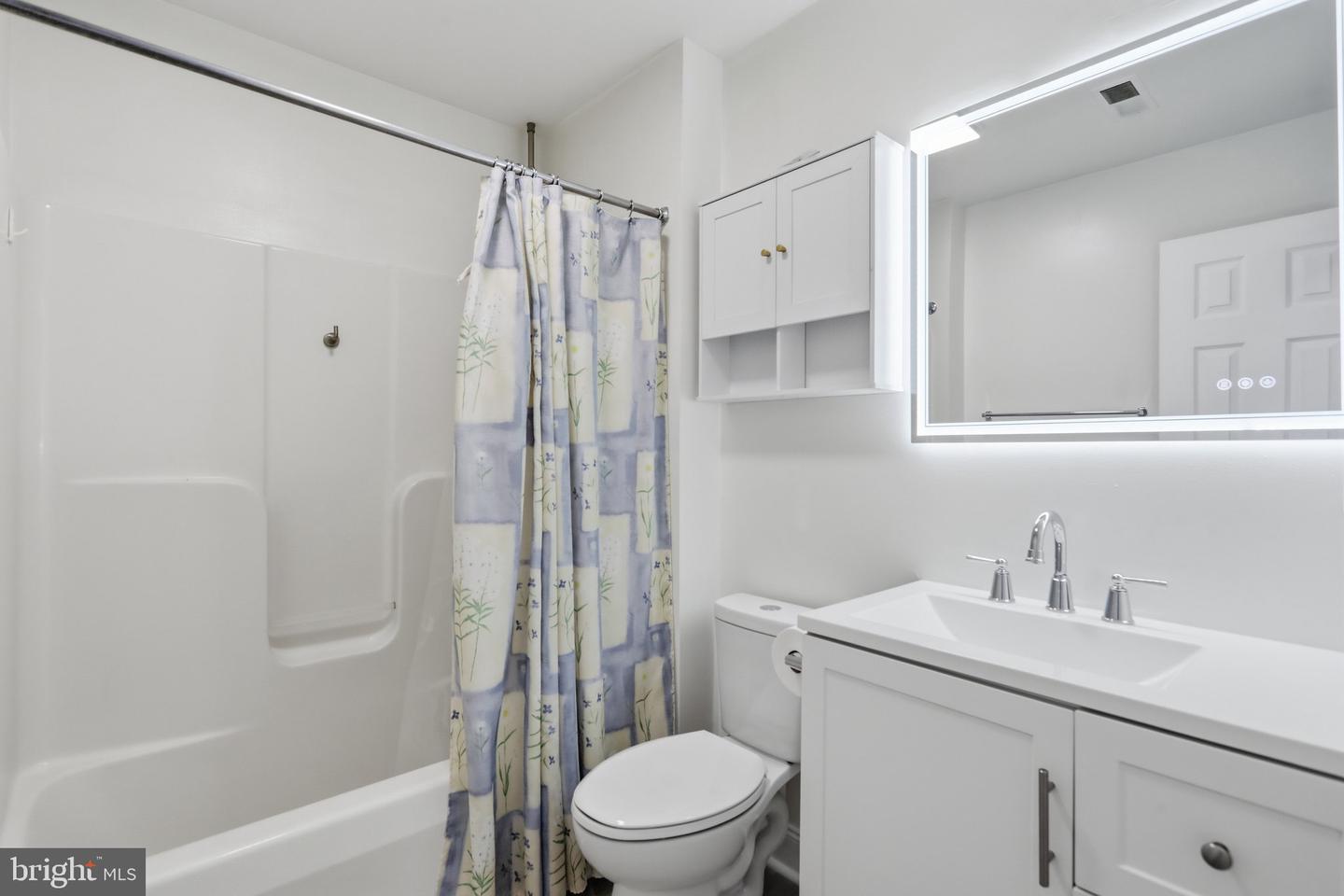 242 Street Of Dreams Property Photo 38