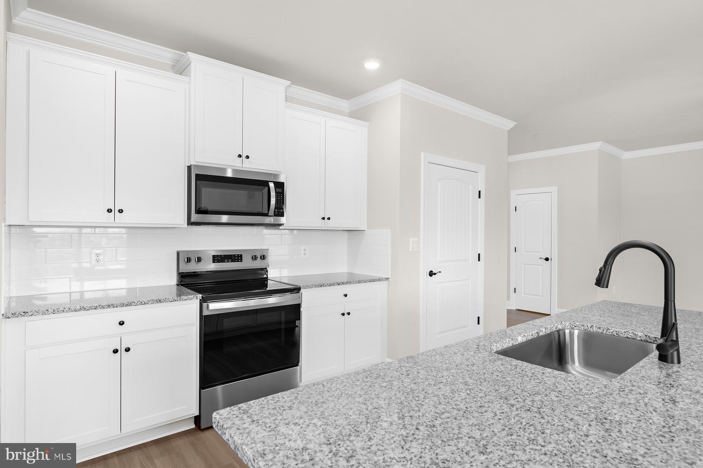 15 Brompton St Property Photo 8