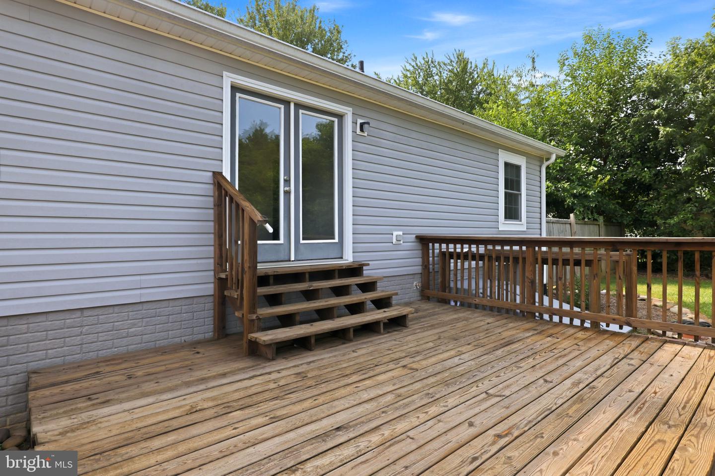 306 Fegan Rd Property Photo 9