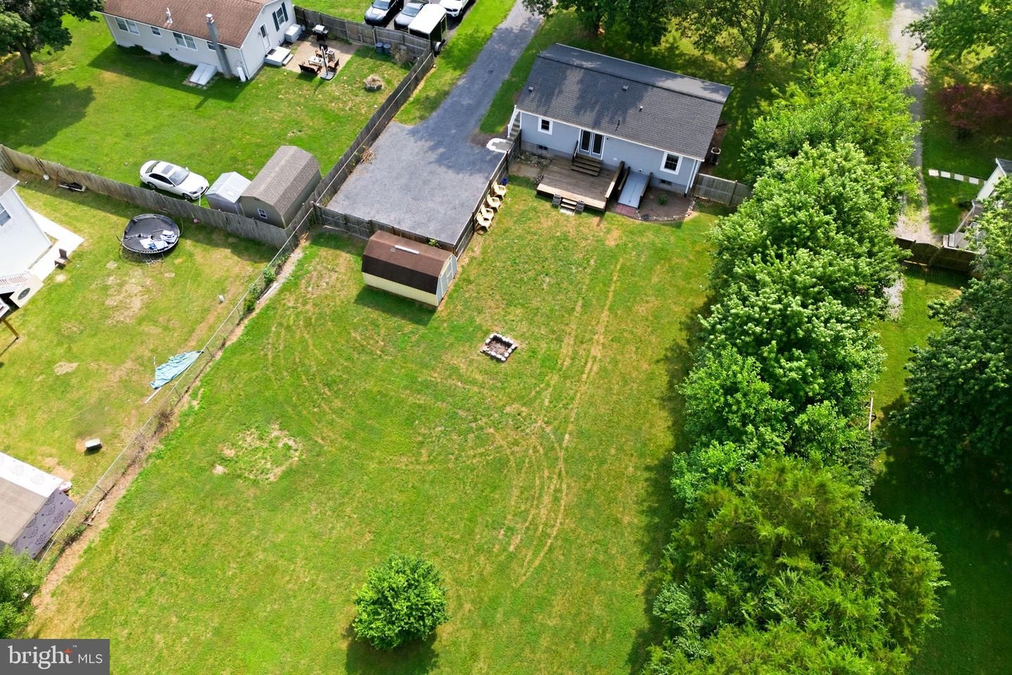 306 Fegan Rd Property Photo 17