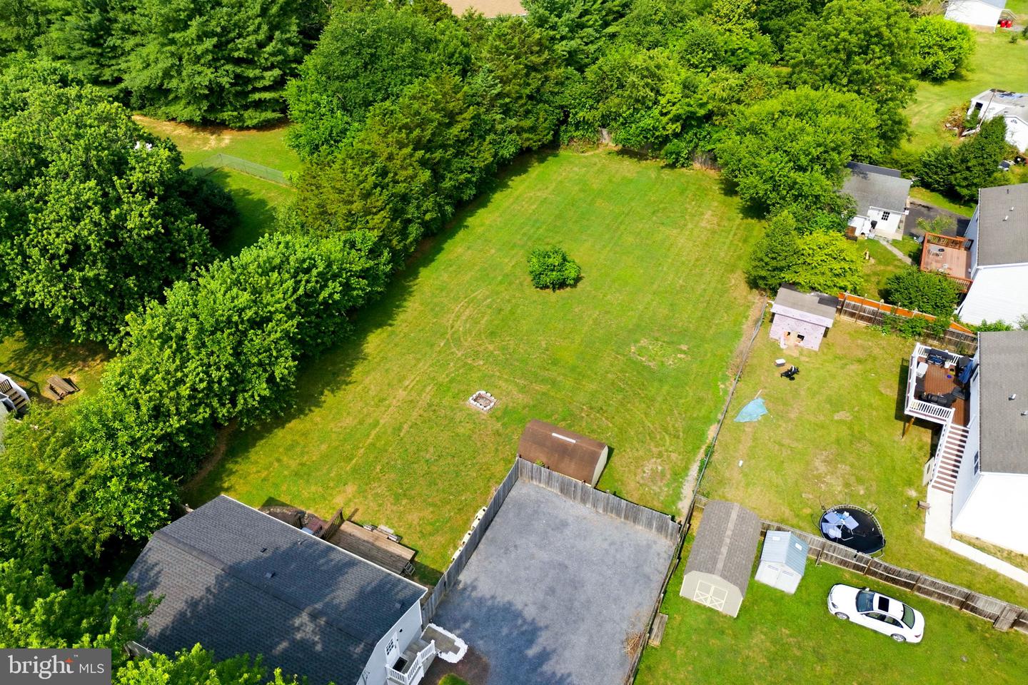 306 Fegan Rd Property Photo 18