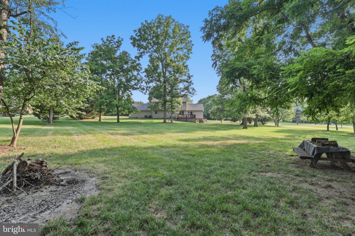 221 Hadley Dr Property Photo 51