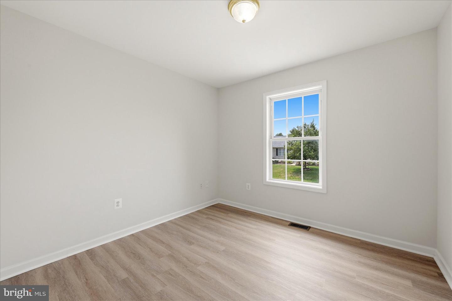 224 Ford Cir Property Photo 18