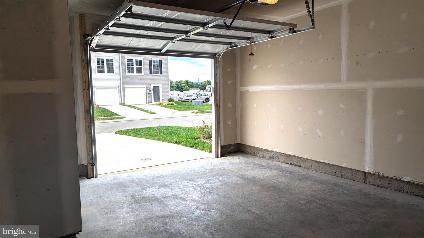 151 Cooperage Rd Property Photo 4