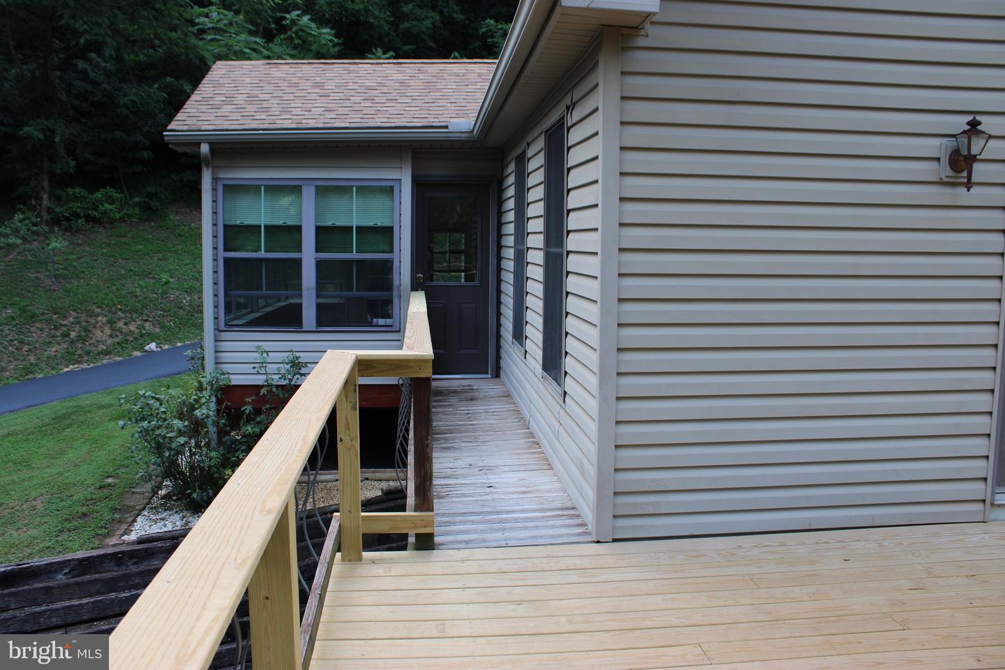 957 Butlers Chapel Rd Property Photo 16