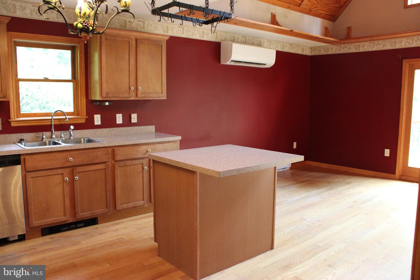 957 Butlers Chapel Rd Property Photo 46