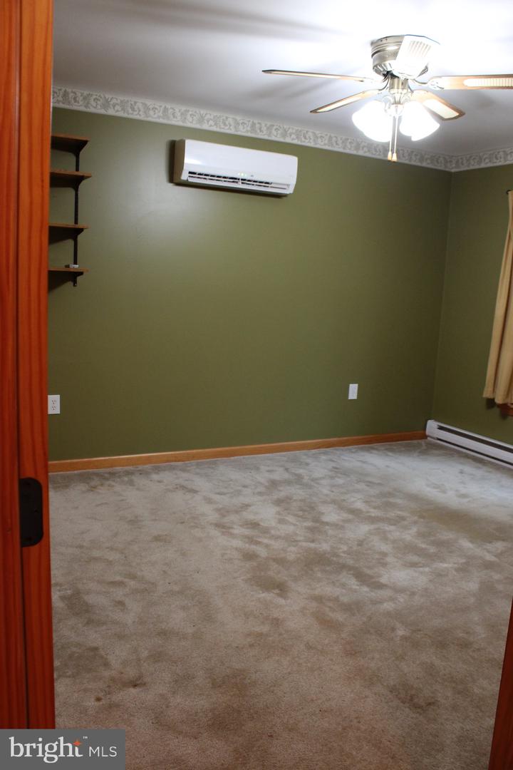 957 Butlers Chapel Rd Property Photo 59