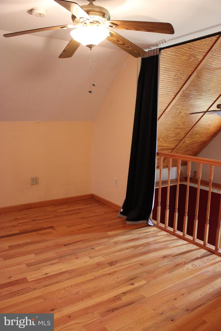 957 Butlers Chapel Rd Property Photo 88
