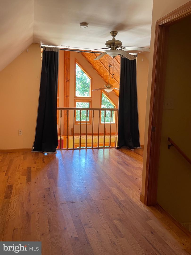957 Butlers Chapel Rd Property Photo 112