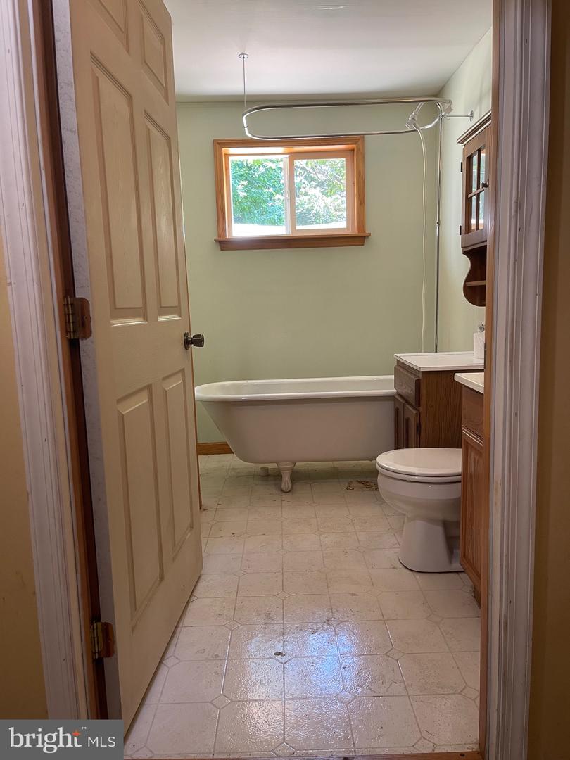 957 Butlers Chapel Rd Property Photo 124
