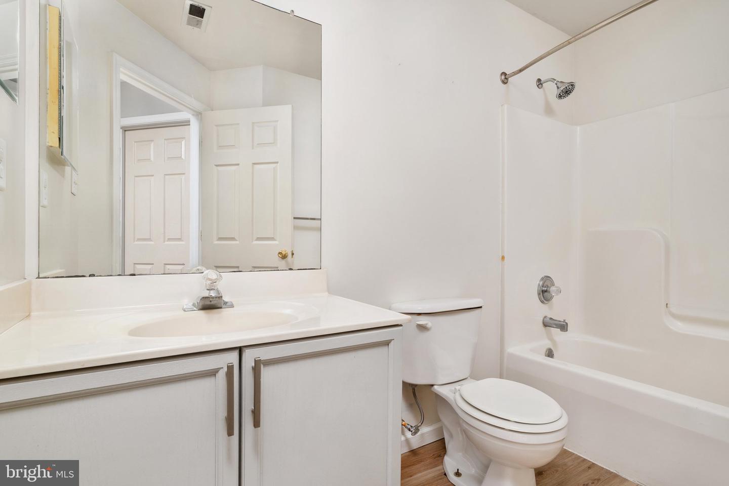 12 Quince Tree Dr Property Photo 20