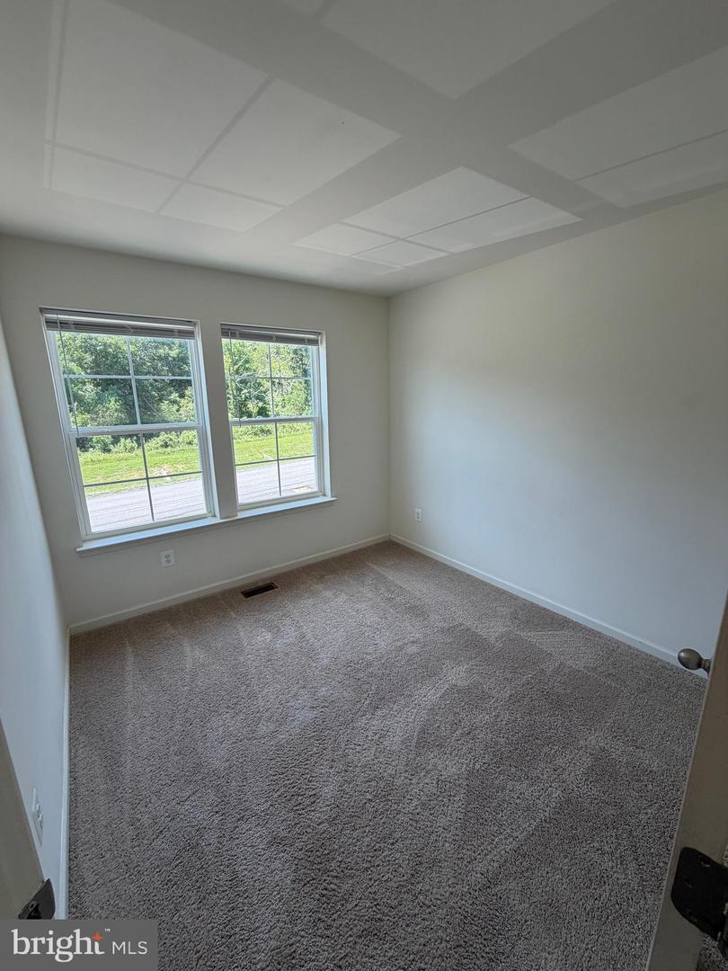 164 Scotch Pine Dr Property Photo 23