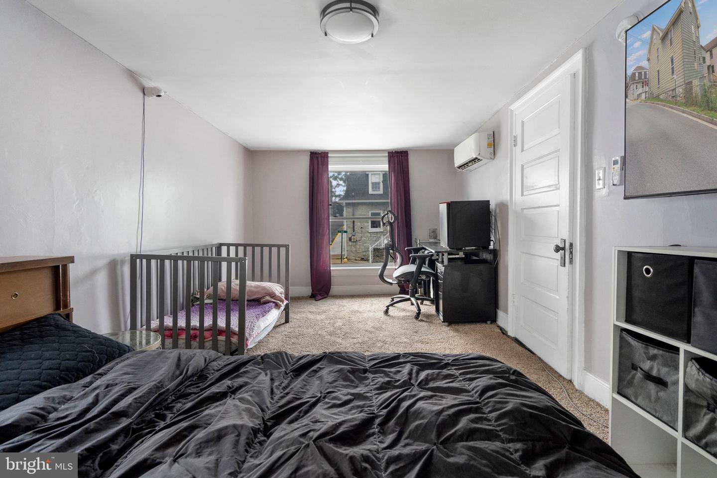 200 E John St Property Photo 19